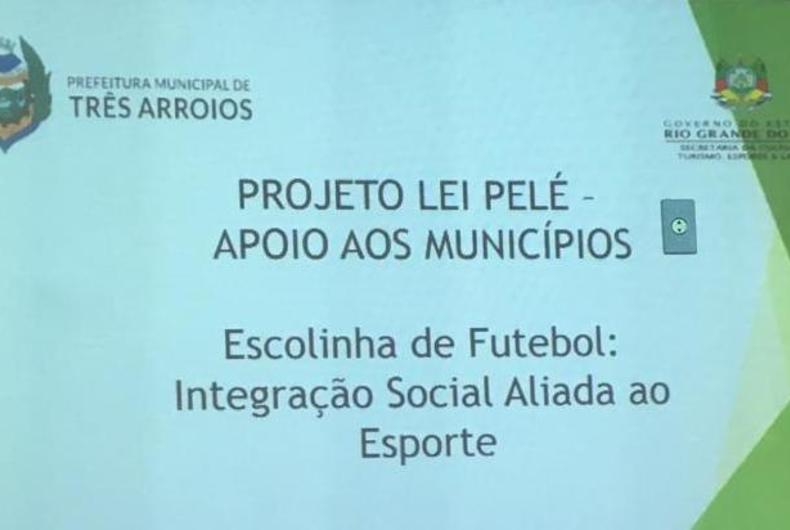 Projeto “Escolhinha de futebol: integração social aliada ao esporte”